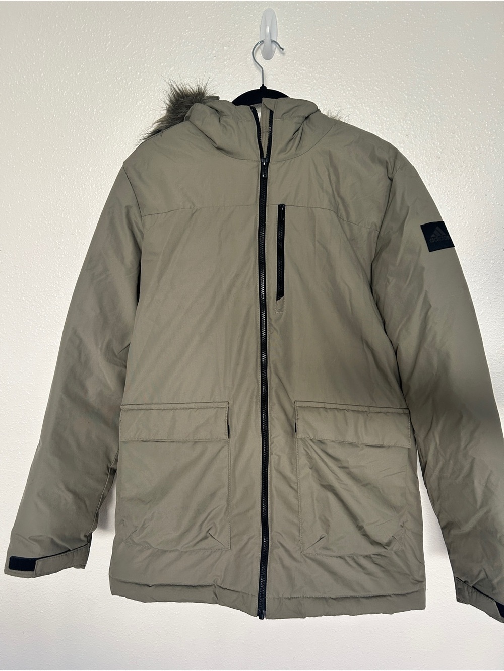 adidas Heavy Insulated Hooded Snow Jacket